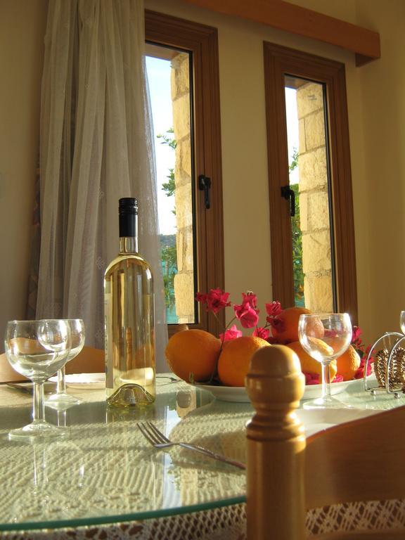 Villa Pergia Latchi Polis ห้อง รูปภาพ